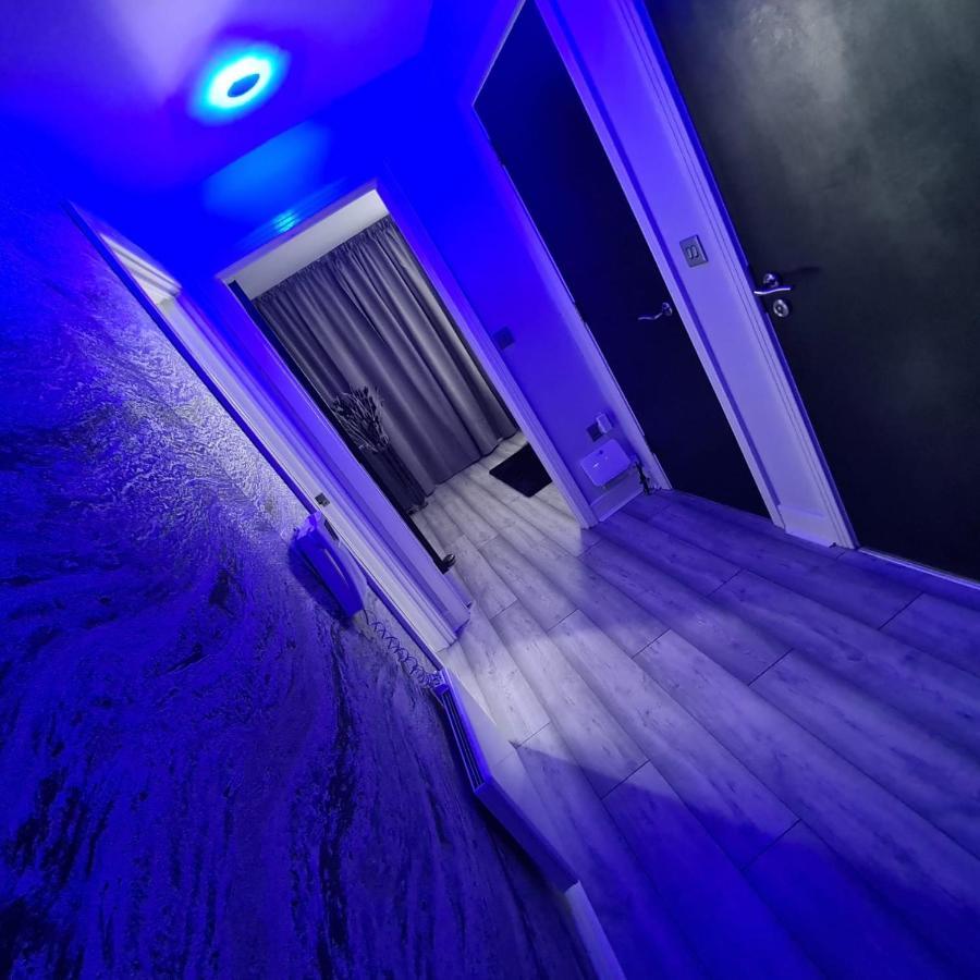 Luxury 9Ine Penthouse With Garden & Jacuzzi Apartment Birmingham Exterior photo